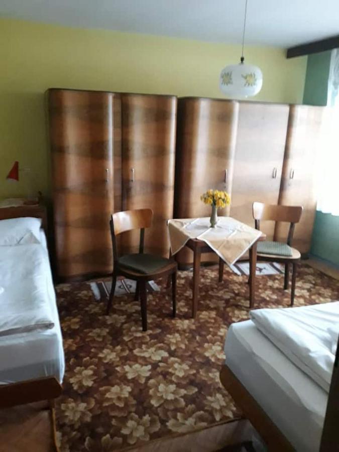 Hikers Paradise Private Apartment in Poprad Buitenkant foto